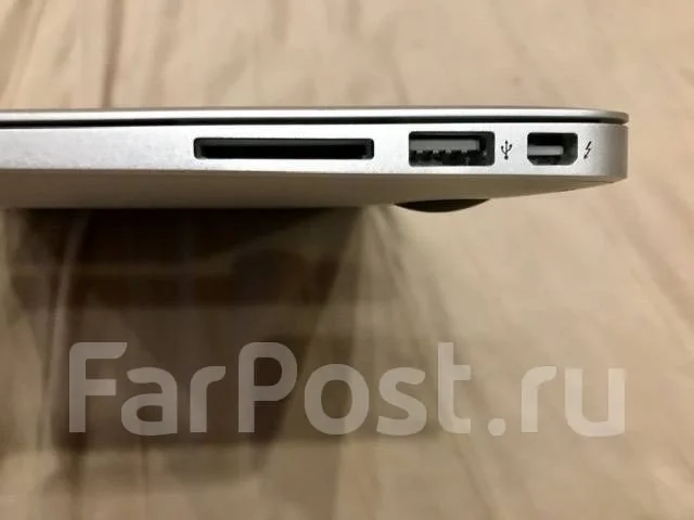 Apple MacBook Air 13 2011 Mid. 13.1", 2,7����, ���� 128���, WiFi: 1, Bluetooth: 1 ����