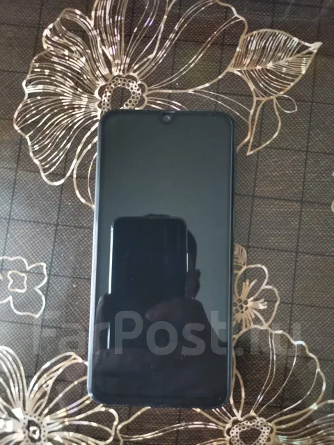 Samsung Galaxy A40. �/�, �����, 3G, 4G LTE, Dual-SIM, NFC ����