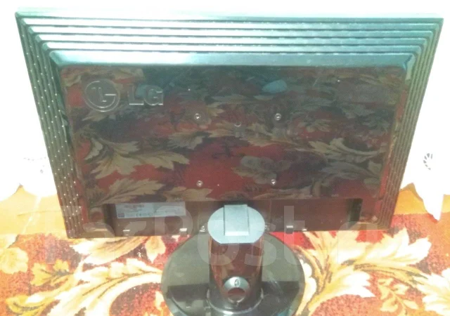 LG. 22" ����