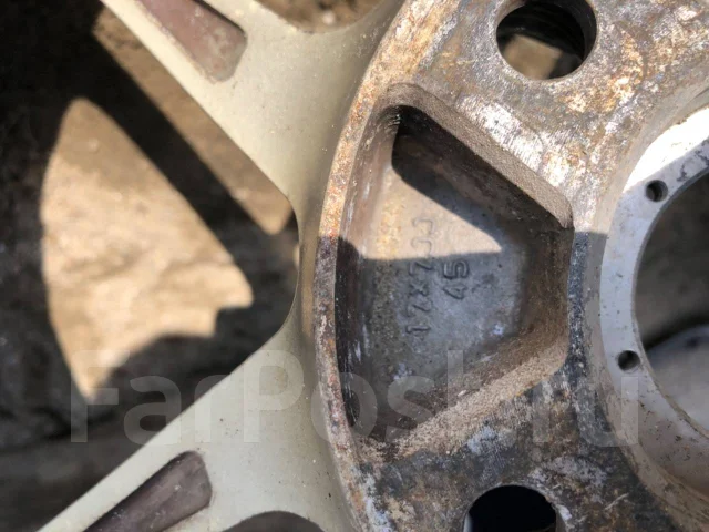 AVS Model 5. 7.0x17", 5x114.3, ET45 ����