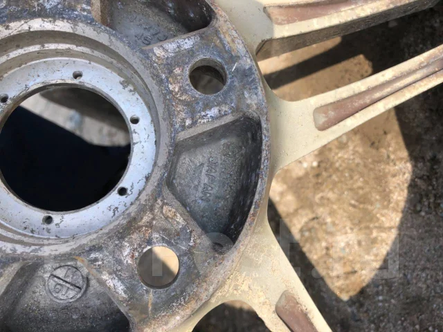 AVS Model 5. 7.0x17", 5x114.3, ET45 ����