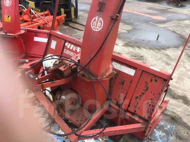 Японская навеска. Японские экскаваторные установки. Кубота минитрактор экскаватор. Универсальная навеска трехточечная для минитрактора уралец. Навесное оборудование для минитрактора кубота.