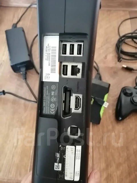 Microsoft Xbox 360 Slim ����