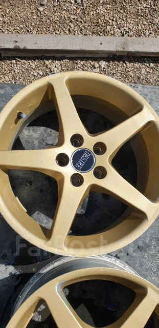 Advanti Desire. 7.0x16", 5x100, ET50 ����