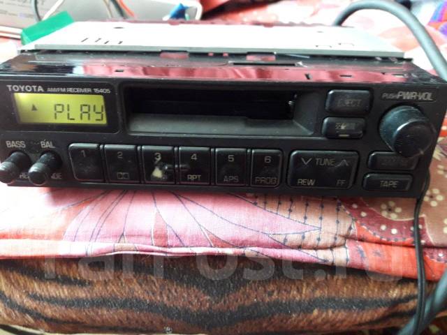 Автомагнитола Toyota 86120-2B410, 1 DIN — 178x50 мм, б/у, в наличии ...