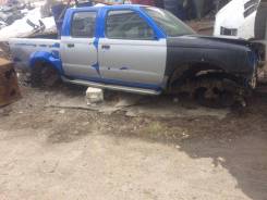 Nissan NP300 ����