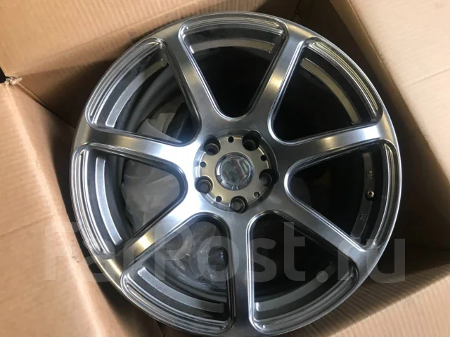 Work Emotion T7R. 9.5x18", 5x114.3, ET12 ����