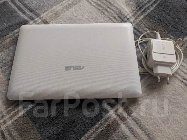 Asus Eee PC 1011CX. 10.1", 1,6����, ��� 2048 ��, ���� 250���, WiFi: 1, Bluetooth: 1, ����������� �� 1��. ����