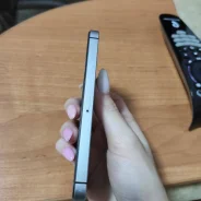 Apple iPhone SE. �/� ����