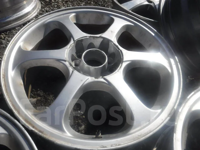 Krait. 7.0x17", 5x100, 5x114.3, ET38, �� 73,1���. ��� ����� �� ����������� ������ ����