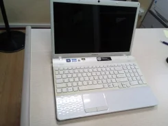 Sony VAIO VPC. 19.5", ��� 4 �� ����
