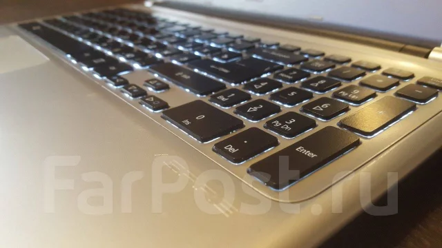 Acer Aspire V5. 15.6", 2,6����, ��� 6 ��, ���� 500���, WiFi: 1, Bluetooth: 1, ����������� �� 2��. ����