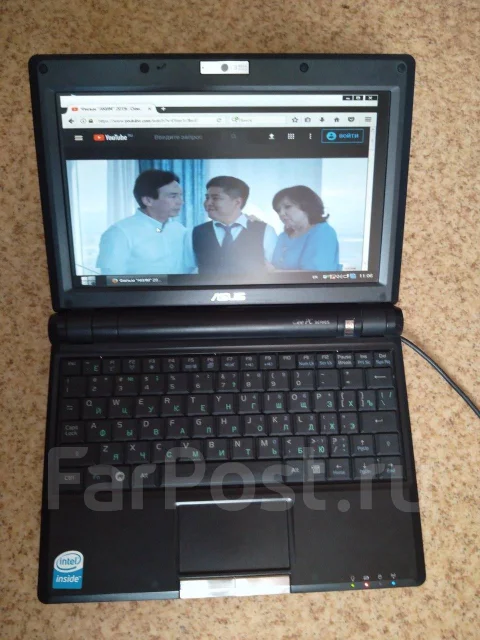 Asus Eee PC 900. 8.9", 900����, ��� 1024 ��, ���� 20���, WiFi: 1, Bluetooth: 1 ����