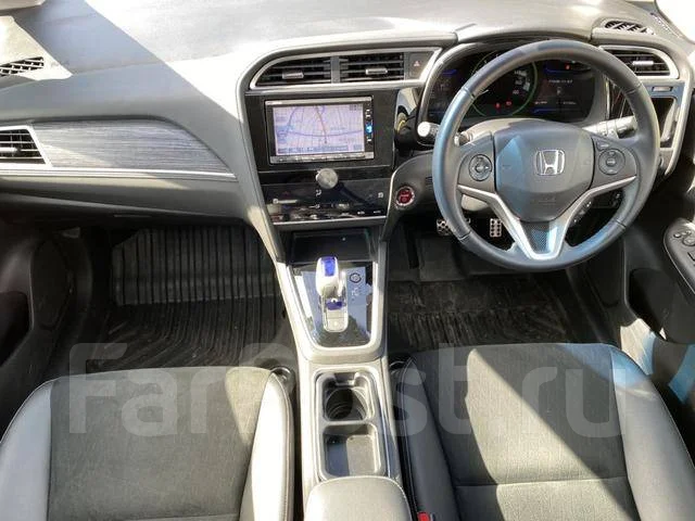 Honda Shuttle. ��������, ��������, 1.5 (109��.�.), ������, 12 000����. ��. ��� ����� �� ������������ ����