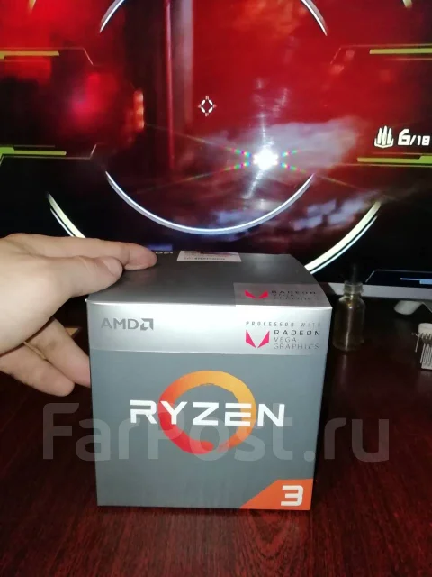 AMD Ryzen 3 2200G ����