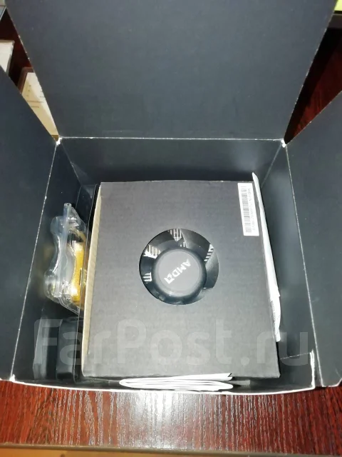 AMD Ryzen 3 2200G ����
