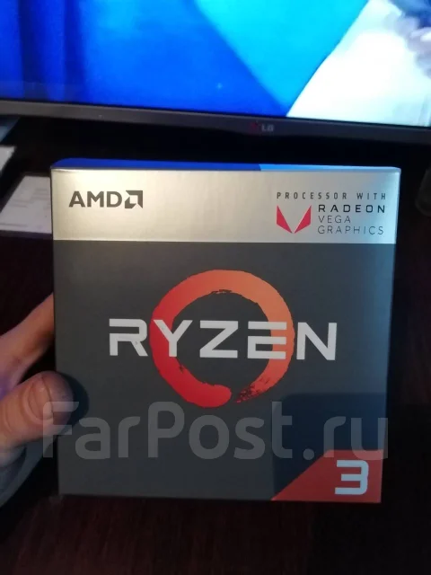 AMD Ryzen 3 2200G ����