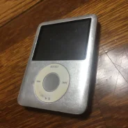 Apple iPod classic. ����