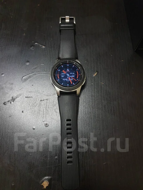Samsung Galaxy Watch. GPS, NFC, IP68 ����
