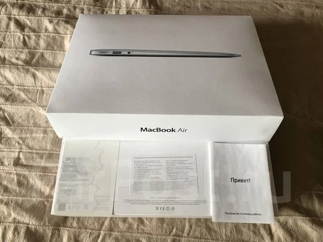 Apple MacBook Air 13 2011 Mid. 13.1", 2,7����, ���� 128���, WiFi: 1, Bluetooth: 1 ����
