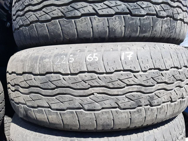 Bridgestone Dueler HTS 686. ������, 2005 ���, �/�, ����� 40 % ����
