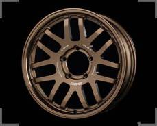 RAYS A-LAP-07X. 8.0x18", 6x139.7, ET20. ��� ����� �� ������������ ����