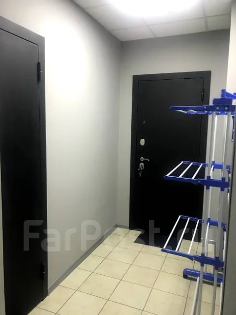�������, ����� ���������� 9�. ���������, ���������, 8���.��., 1/3 ����, ������������� ������ ����
