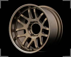 RAYS A-LAP-07X. 9.0x18", 6x139.7, ET0. ��� ����� �� ������������ ����