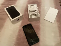 Apple iPhone 7. �/�, ������, 3G, 4G LTE ����
