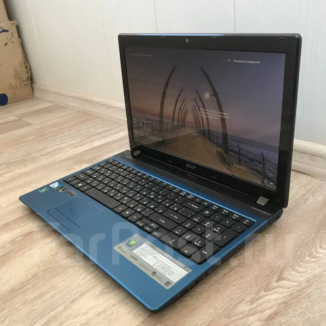 Acer Aspire 5750. 15.6", 2,2����, ��� 8 ��, ���� 320���, WiFi: 1, Bluetooth: 1, ����������� �� 2��. ����
