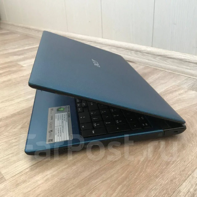 Acer Aspire 5750. 15.6", 2,2����, ��� 8 ��, ���� 320���, WiFi: 1, Bluetooth: 1, ����������� �� 2��. ����