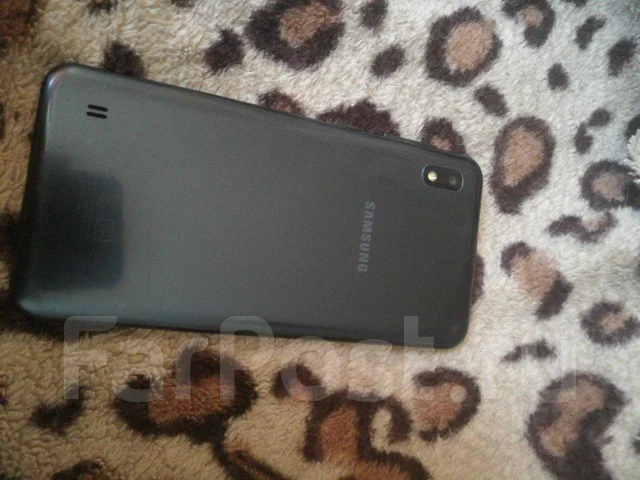 Samsung Galaxy A10. �/�, �����, 4G LTE, Dual-SIM ����