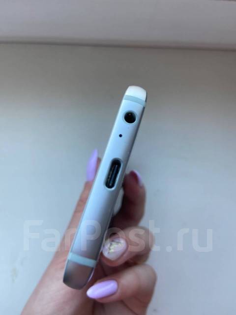Samsung Galaxy A3 2017. /, , 3G, 4G LTE, NFC 