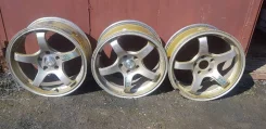 Advan Racing. 7.5x17", 5x114.3, ET40 ����