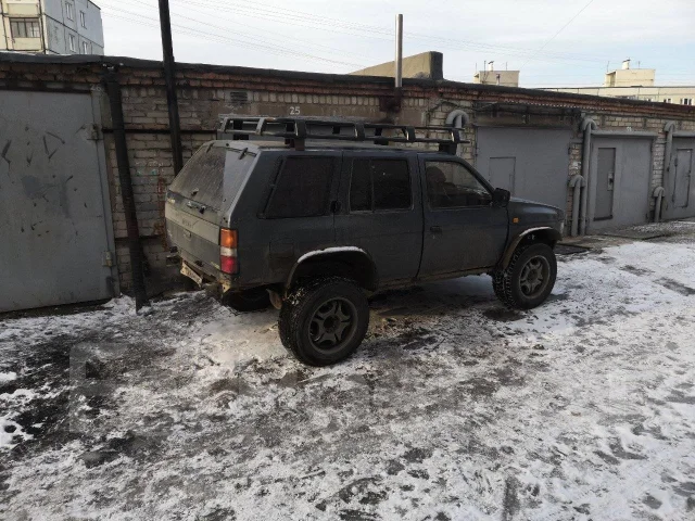 Nissan Terrano. �������, 4wd, 2.7 (100��.�.), ������ ����