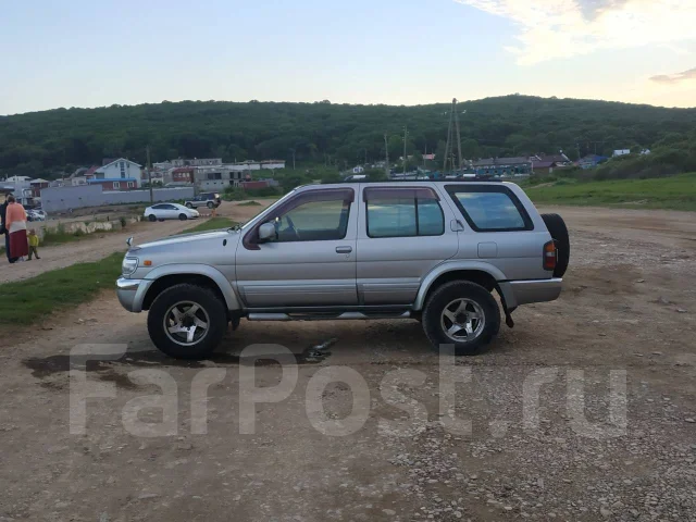 Nissan terrano rr50