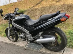 Kawasaki ZZR 250 ����