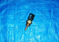������ ����������� Mitsubishi (��������) MD177572 ����