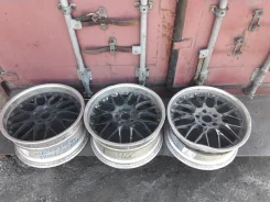 Weds Kranze. 8.0/9.0x18", 5x114.3 ����
