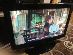 Samsung LE32R81B. LCD (��) ����