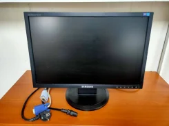 Samsung. 19" ����