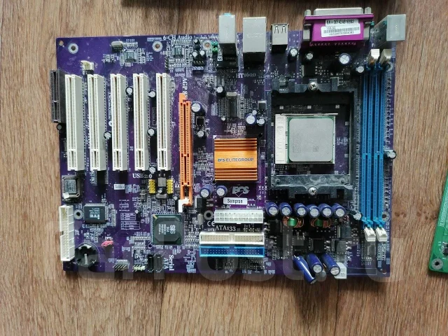 Socket AM2 ����