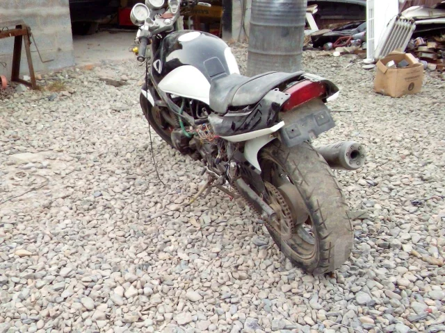 Suzuki GSF 400 Bandit ����