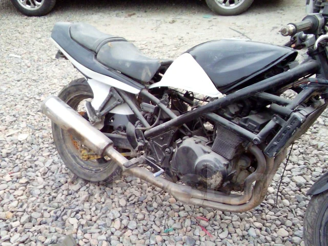 Suzuki GSF 400 Bandit ����