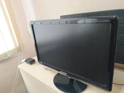 Samsung. 20" ����