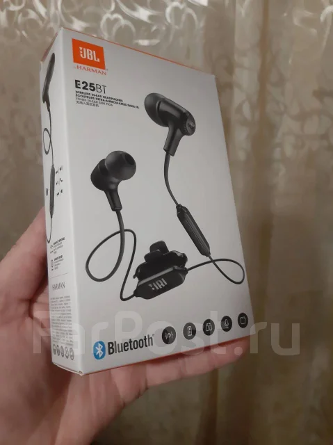 JBL E25BT ����