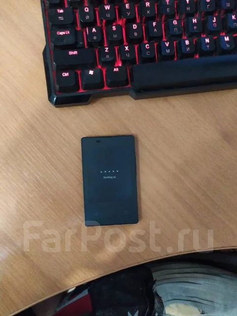 Elari CardPhone. �/�, ������, 3G, 4G LTE ����