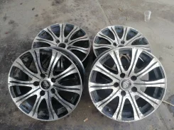 Starform. 7.0x16", 5x114.3 ����