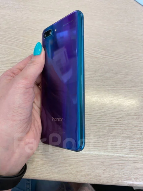 Honor 10. �/�, �������, 3G, 4G LTE, Dual-SIM, NFC ����