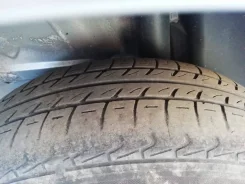 Bridgestone Sneaker. ������, 2010 ���, �/�, ����� 30 % ����
